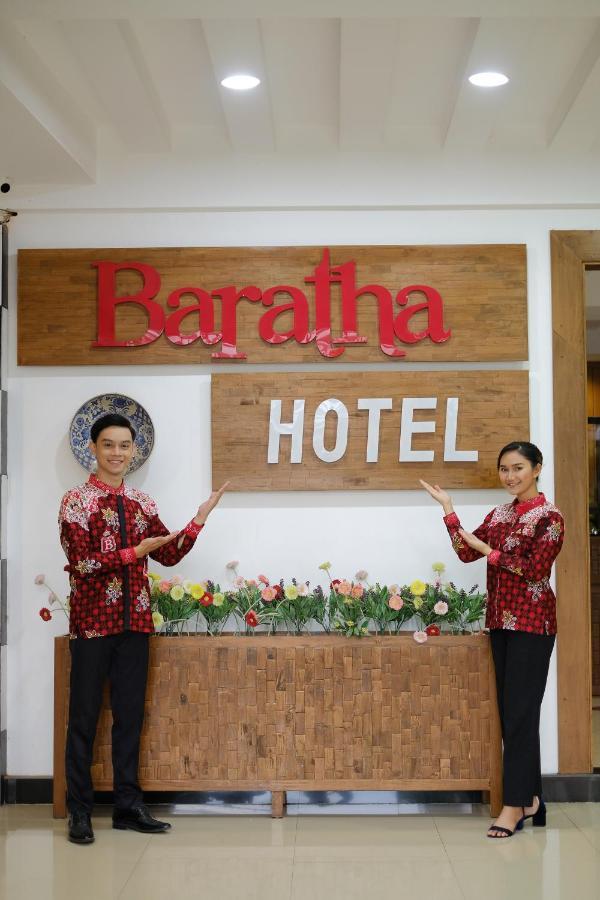 Baratha Hotel & Resto Bondowoso Екстериор снимка